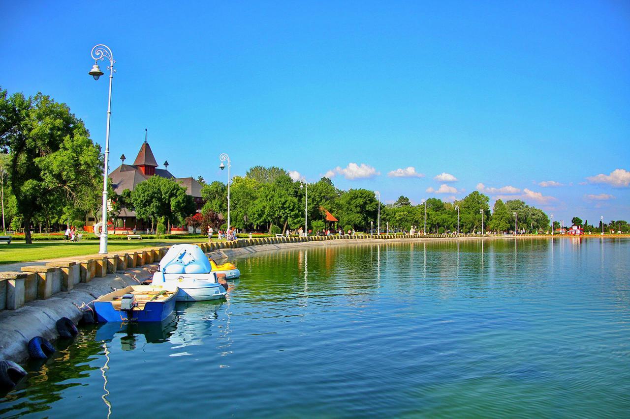 Villa Anna Palic Exterior photo
